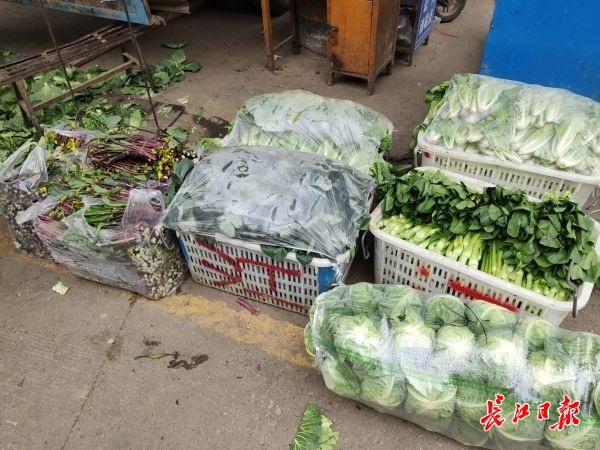 白沙洲大市场蔬菜库存7000吨，粮油菜价格维持平稳