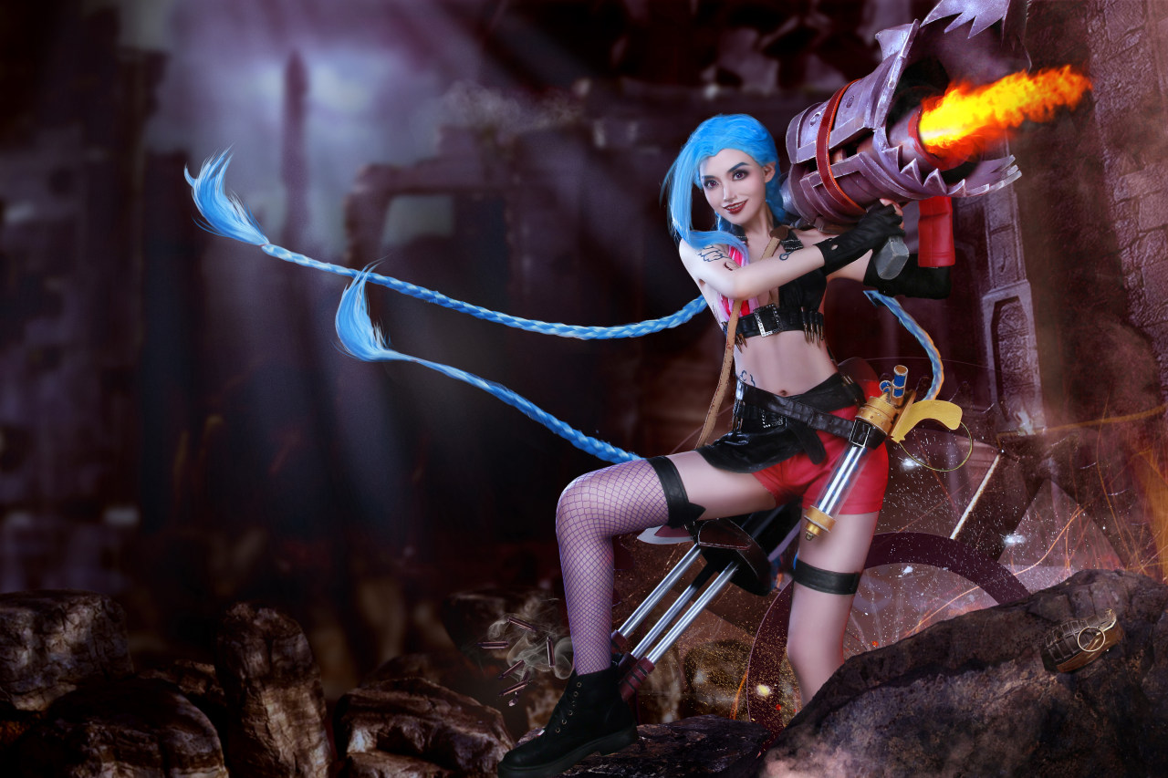 英雄联盟人物COSPLAY 金克丝原皮图-哪边嗨