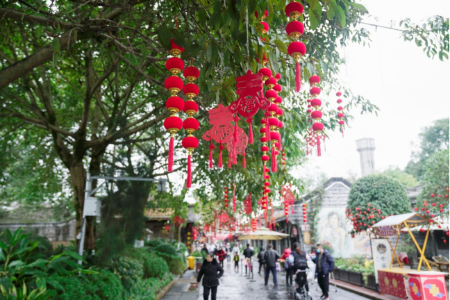 一波新年福利请查收(到安仁过大年丨五虎闹新春、团圆送好礼，超多福利等着你)