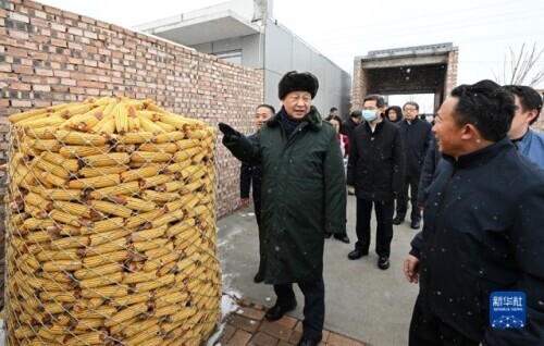 习近平春节前夕赴山西看望慰问基层干部群众