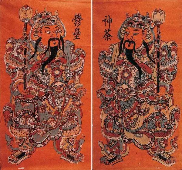 妈!咱家门口站了俩“恶人”