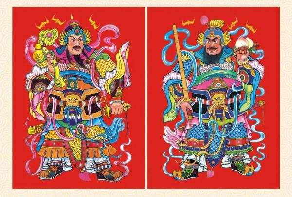 妈!咱家门口站了俩“恶人”