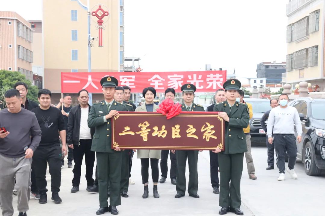 新年的惊喜（新年惊喜礼物）