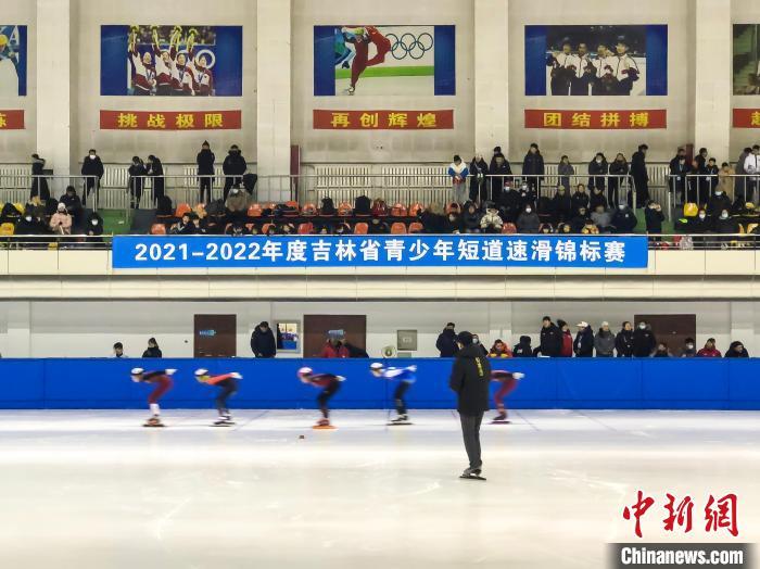 魔力世界杯2021(特写：一颗冰雪的种子，三个少年的故事)