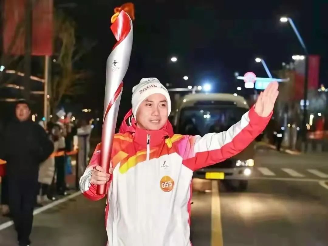 华水的他，是北京冬奥会火炬手！一位连续14年奋战在海外国家水电项目的一线拼搏者！