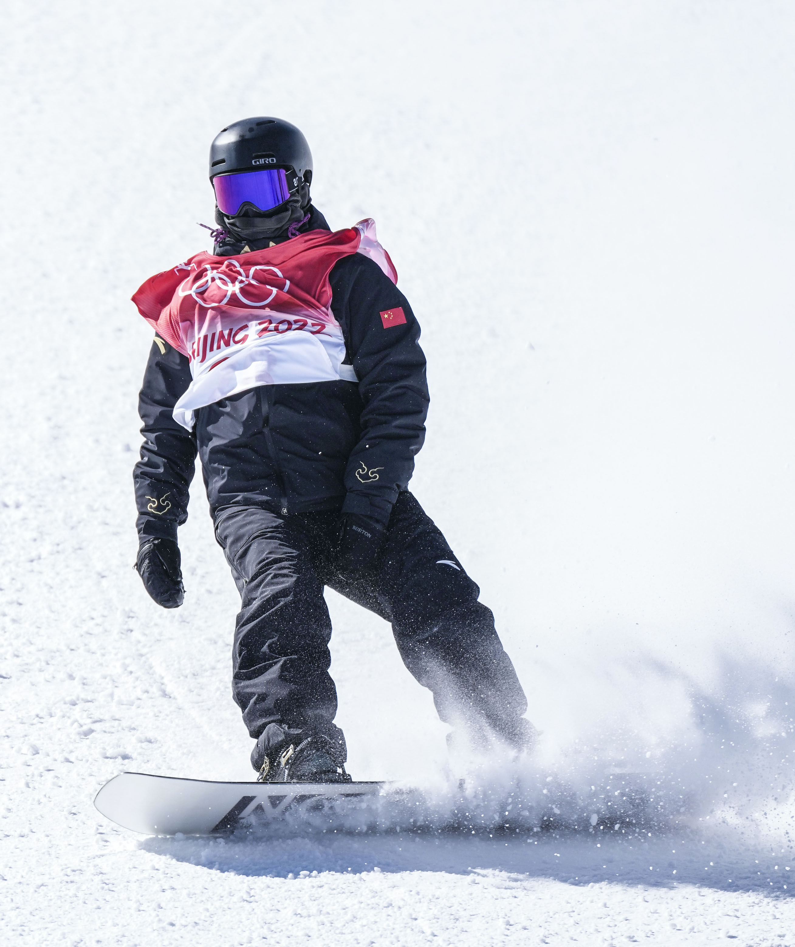 滑雪妇女的斜率障碍技能认证