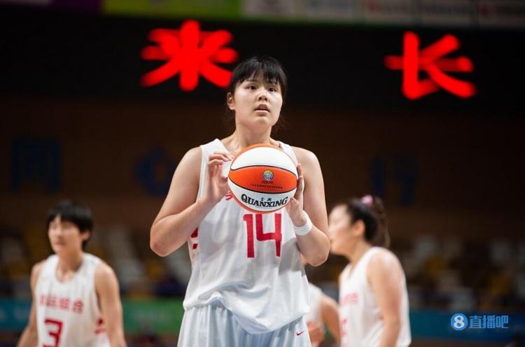 哪里可以看wnba直播(李月汝回应赴美打WNBA：能不能去还要看俱乐部和篮协的意愿)