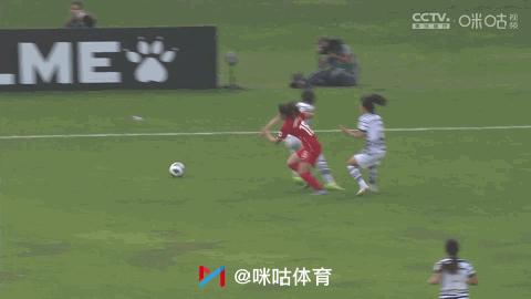 2∶2！中国女足4分钟连扳2球
