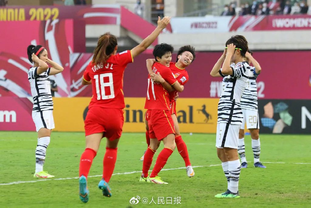 93分钟绝杀！中国女足3:2逆转韩国，夺得女足亚洲杯冠军