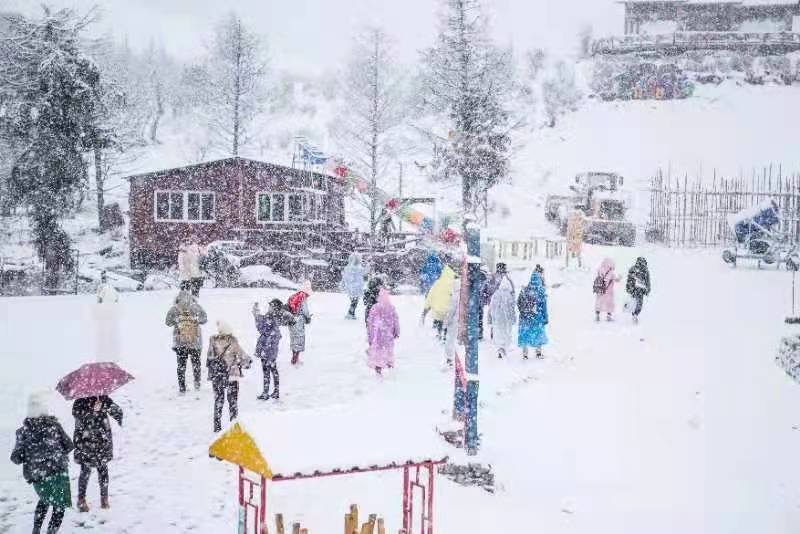 冬奥热带火冰雪游 春节假期理县旅游实现双增长