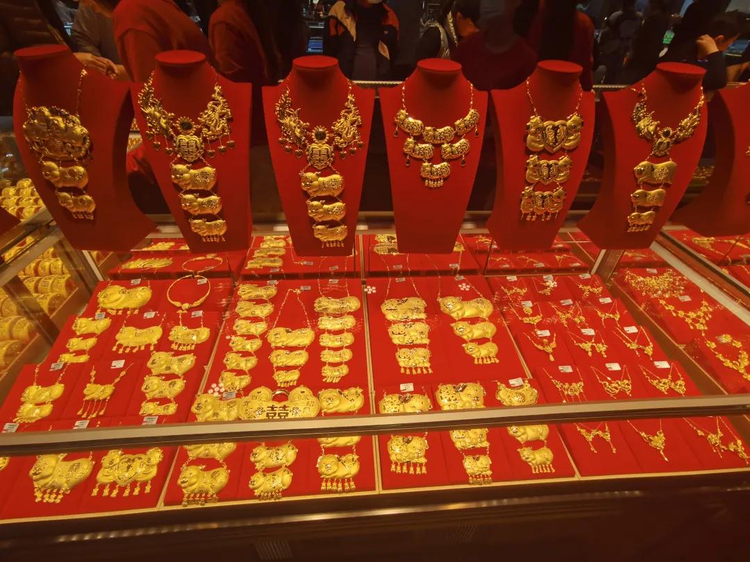 黄金市场里的"华强北":我在深圳水贝做"淘金客"