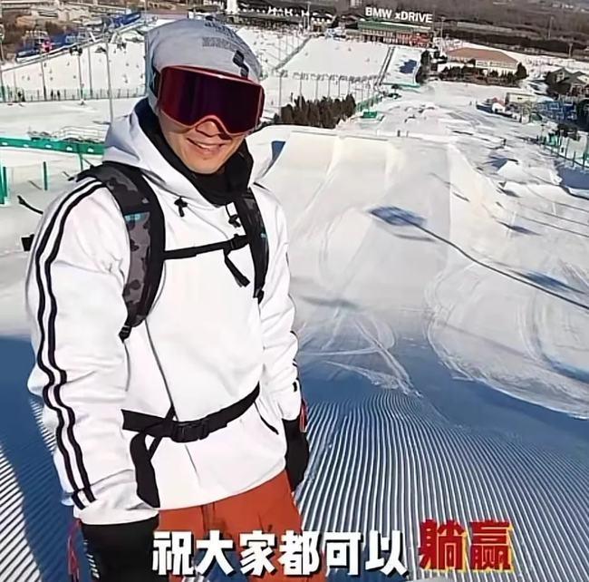 冰雪运动“卷”到星二代！Angelababy曝小海绵5岁学滑雪