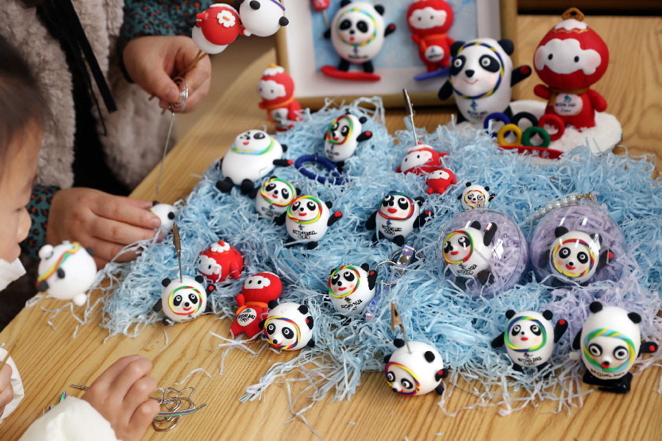 奥运会吉祥物分别是哪些动物（北京冬奥会｜不只冰墩墩，这些吉祥物的原型也是大熊猫）