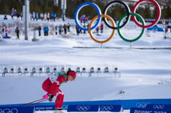 奥运会跑五公里多久(北京冬奥会｜越野滑雪女子4×5公里接力赛况)