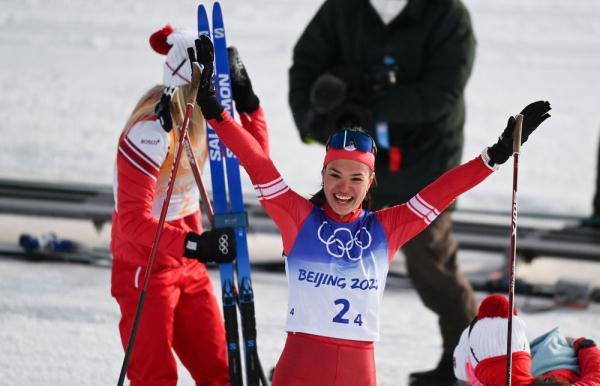 奥运会跑五公里多久(北京冬奥会｜越野滑雪女子4×5公里接力赛况)