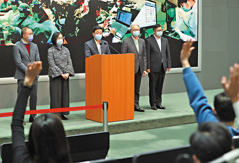 香港新增确诊超1500例，专家：预计3月见顶