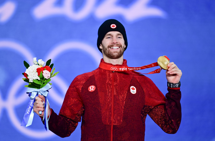 2014索契冬奥会赛程(精彩冬奥 | 三个故事，一种热爱！致敬冬奥赛场里的那些不懈前行者 )