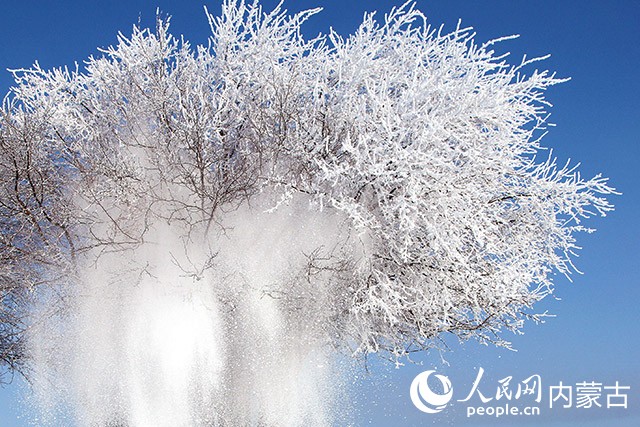 五人制足球场简笔画(从大草原到大雪原，内蒙古展开冰雪品牌壮美画卷)