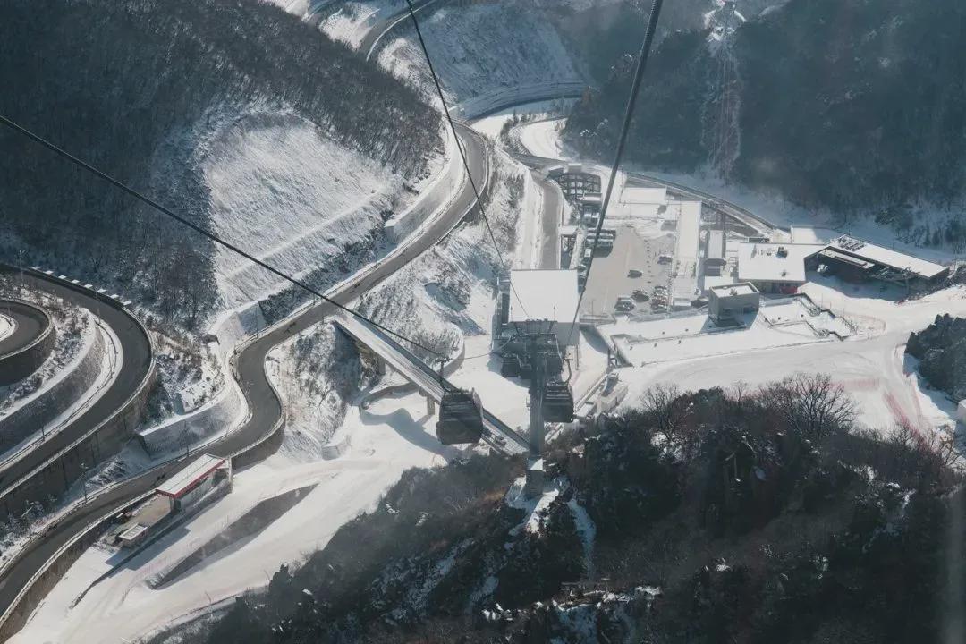 高山滑雪世界杯延庆体验(被国际奥委会主席和参赛运动员怒赞的国家高山滑雪中心魅力何在？)