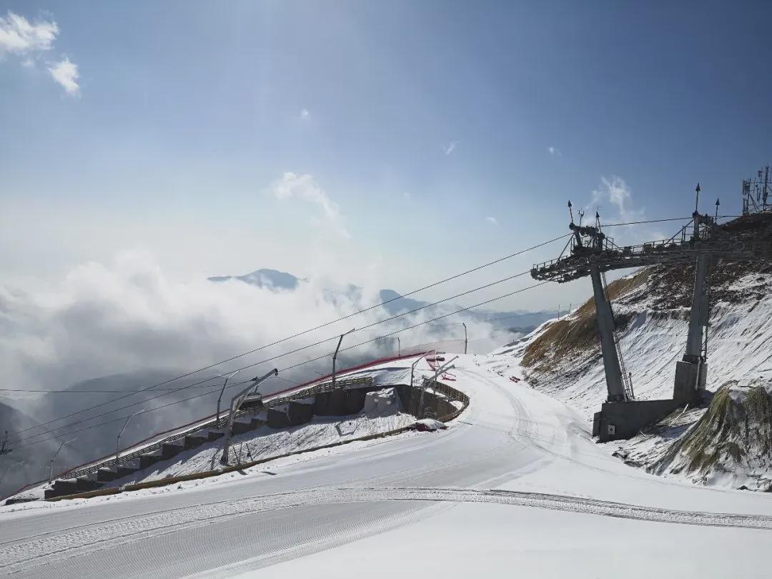 高山滑雪世界杯延庆体验(被国际奥委会主席和参赛运动员怒赞的国家高山滑雪中心魅力何在？)