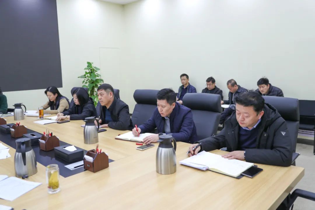 济南新材料产业园区召开企业服务专题调度会