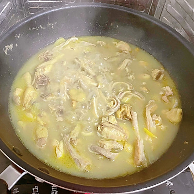 猪肚包鸡怎么做（冬季暖胃神器秘制猪肚鸡做法分享）