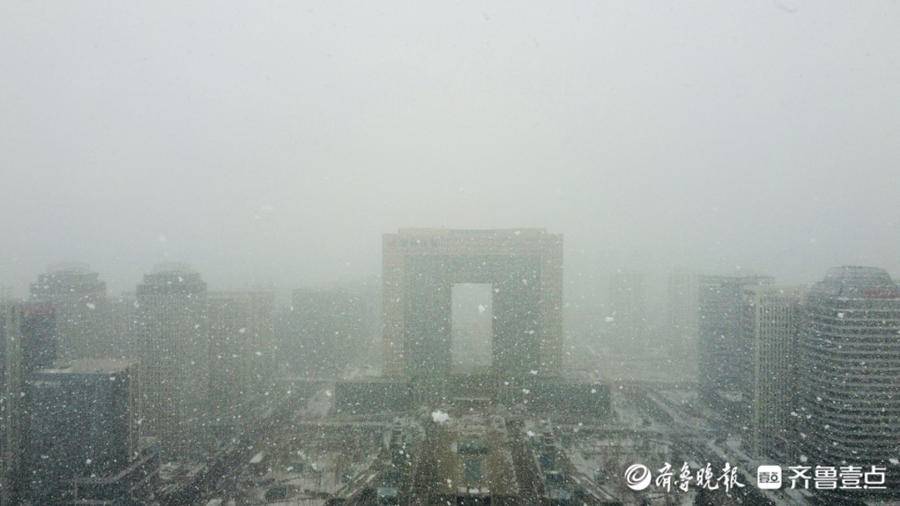 赏春雪，吃汤圆！当元宵节遇见下雪，浓浓的都是年味儿