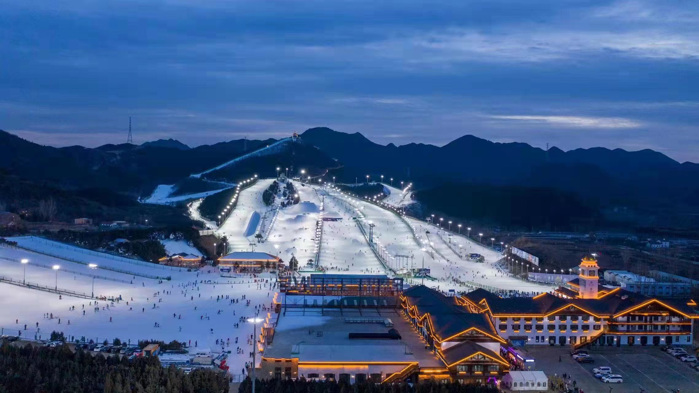 延庆是哪个省的城市(雪场、民宿、乡村旅游，延庆让冰雪变“白银”)