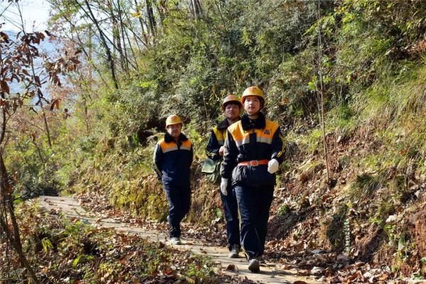 入路女大学生听说被分到这个单位，心里咯噔一下……