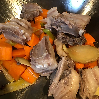 羊排汤的做法，羊肉汤的做法及配料
