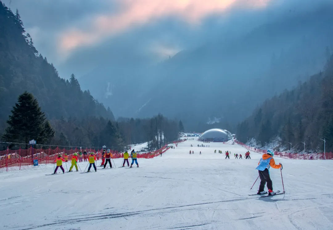 苏州有滑雪场吗(为什么又双叒叕一南方城市有了滑雪场?