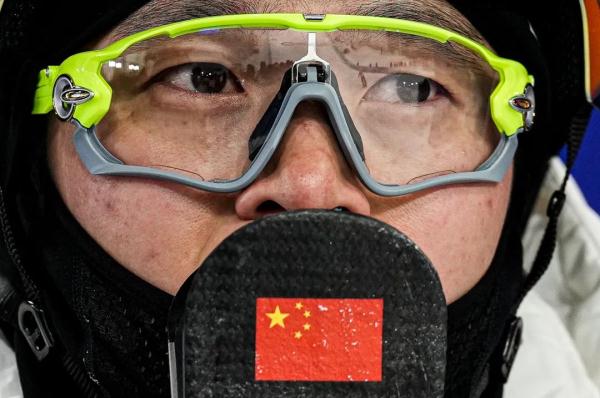 奥运会b组是哪些国家（“破冰”冬奥｜看见不一样的谷爱凌、苏翊鸣和“冰墩墩”）