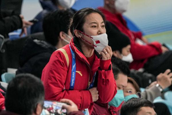 奥运会b组是哪些国家（“破冰”冬奥｜看见不一样的谷爱凌、苏翊鸣和“冰墩墩”）