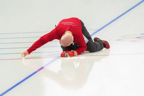 奥运会b组是哪些国家（“破冰”冬奥｜看见不一样的谷爱凌、苏翊鸣和“冰墩墩”）