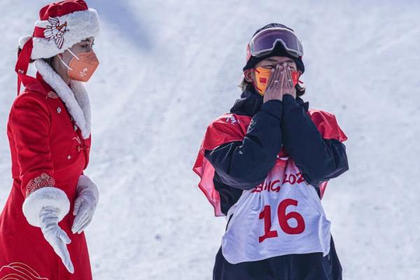 奥运会b组是哪些国家（“破冰”冬奥｜看见不一样的谷爱凌、苏翊鸣和“冰墩墩”）