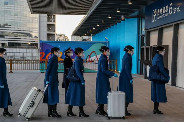 奥运会b组是哪些国家（“破冰”冬奥｜看见不一样的谷爱凌、苏翊鸣和“冰墩墩”）