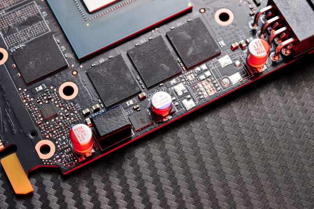 映众RTX 3050 黑金至尊版评测：散热表现稳健的光追战士