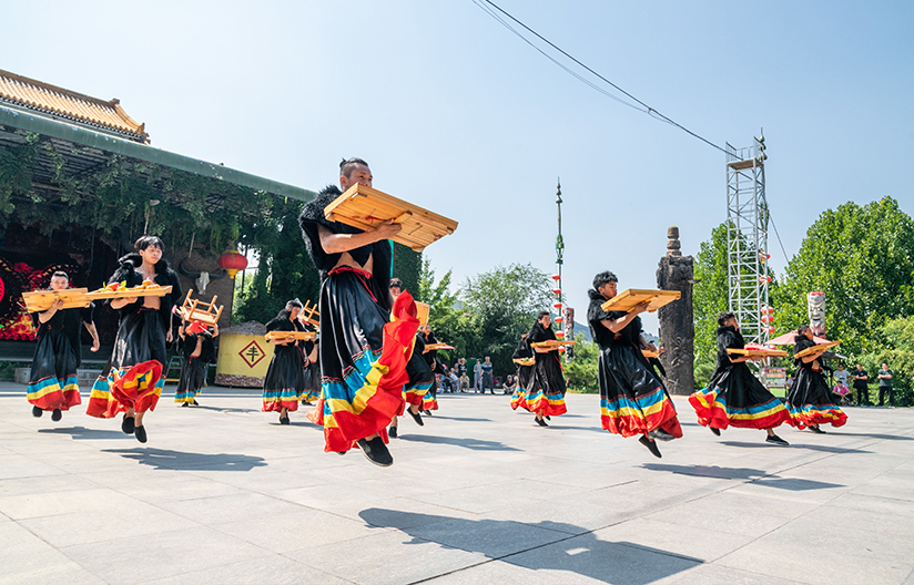 美景山东｜九顶塔中华民族欢乐园：大型原生态文化旅游区