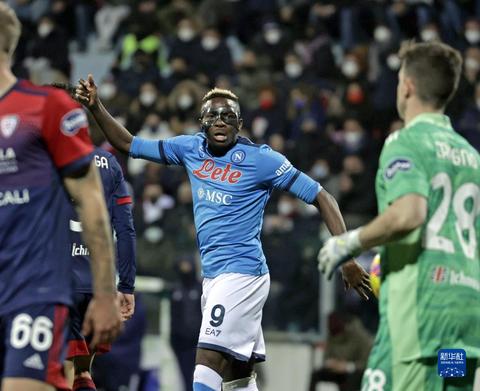 意甲卡利亚里是哪个队（意甲：那不勒斯平卡利亚里）