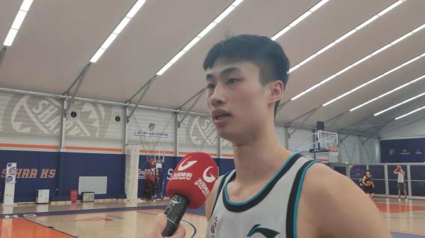 现场｜把小将推上前台，这是李春江对年轻人的期盼