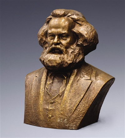 许鸿飞作品《马克思铜像》捐赠给中山大学哲学系