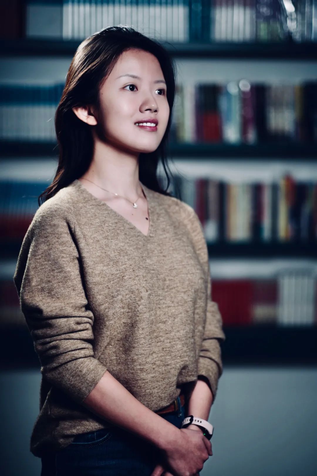 感动中国的别人家孩子：半岁失聪，却开挂考上清华成为女博士