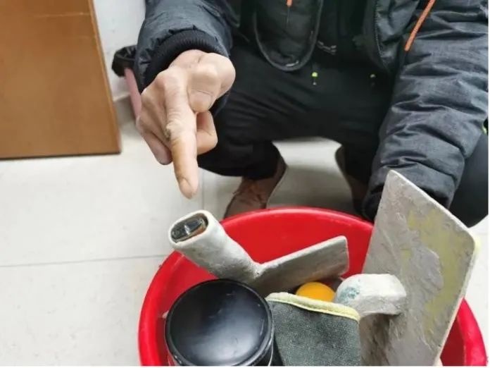 飞机上不能携带的物品,飞机上不能携带的物品清单