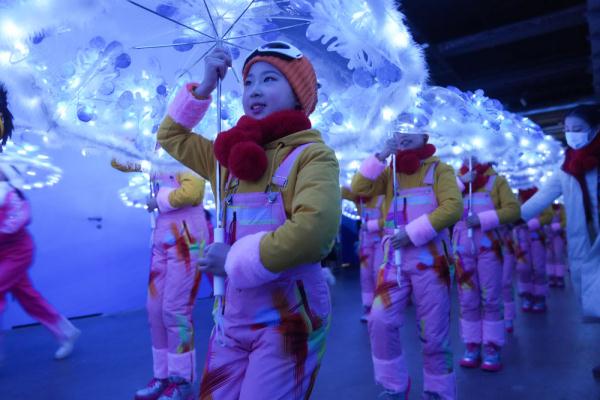 哪些人能参加奥运会开幕式(参与北京冬奥开幕式，收获激励一生的成长经历)