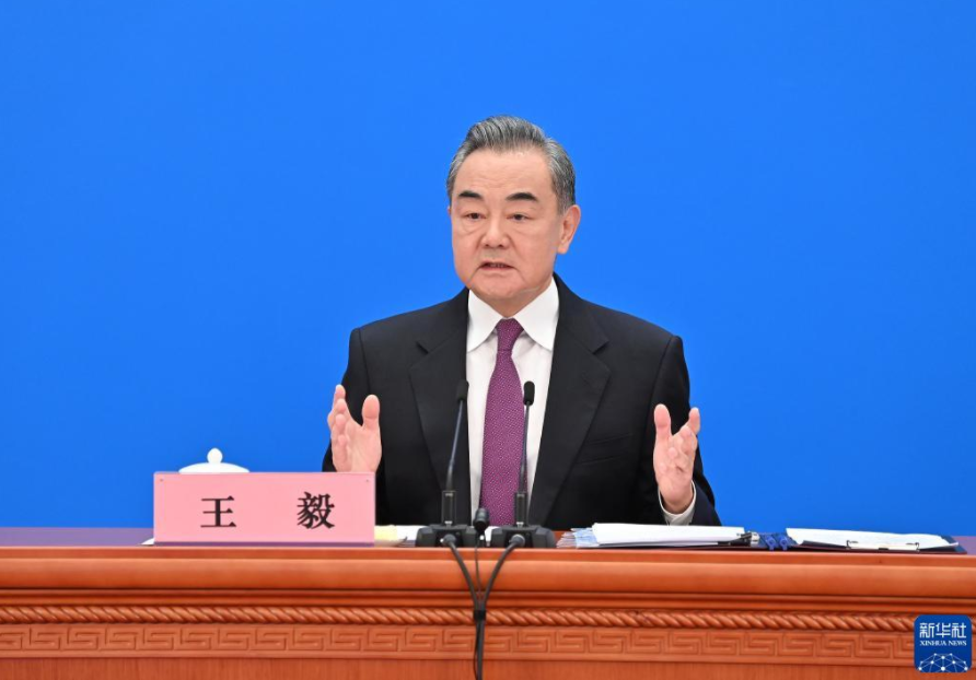 回答中外记者27个问题，王毅是这样全面阐述“中国外交方案”的