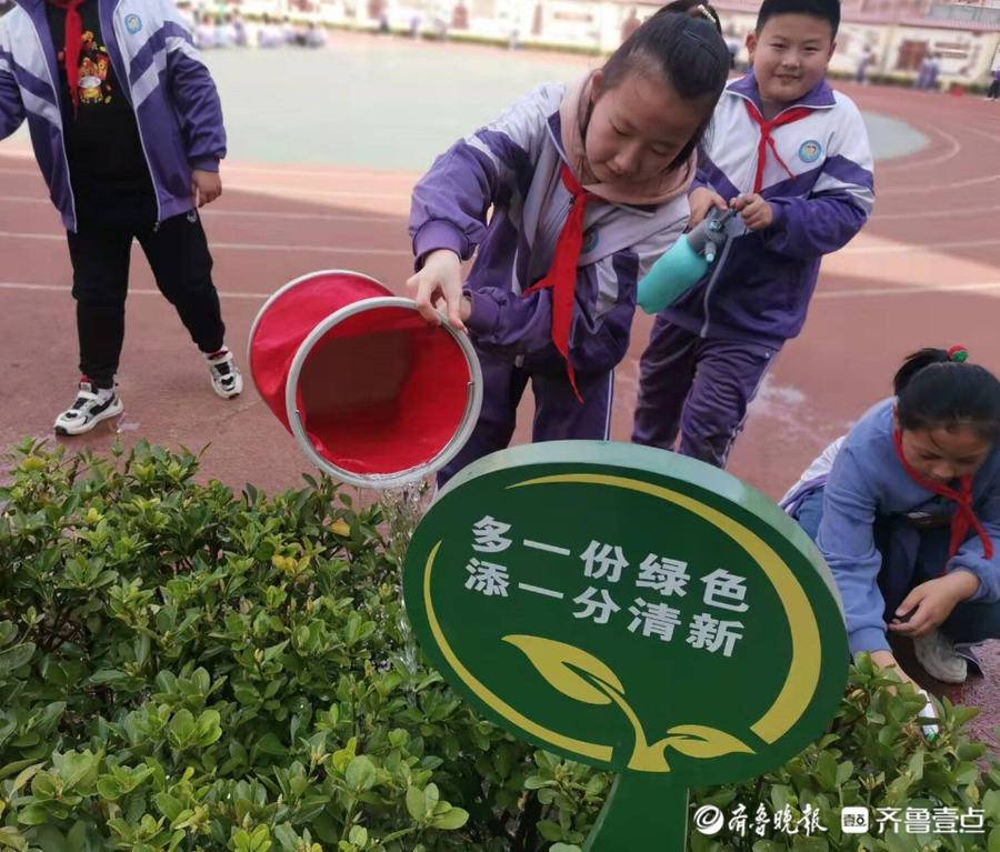 东昌府区阳光小学:植树节树木认养活动(图3)