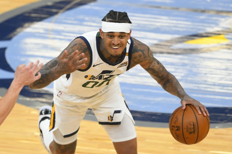 迈克伍德森 老鹰（乔丹-克拉克森是1983年后首位以至少70%命中率砍45+的替补球员）