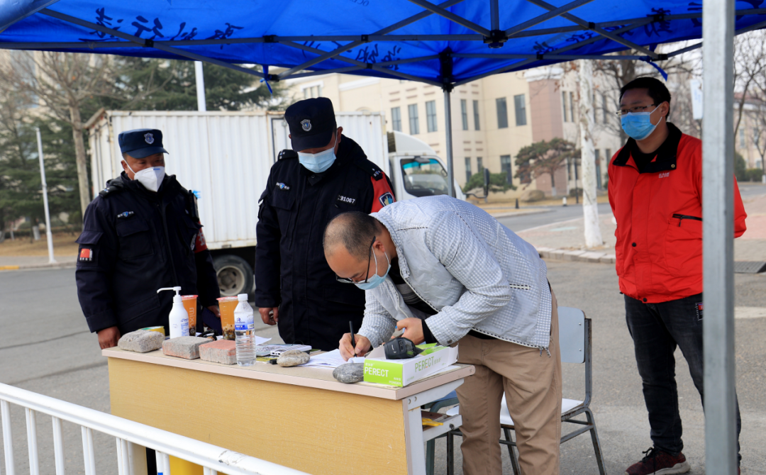 同舟共济，海大是家！