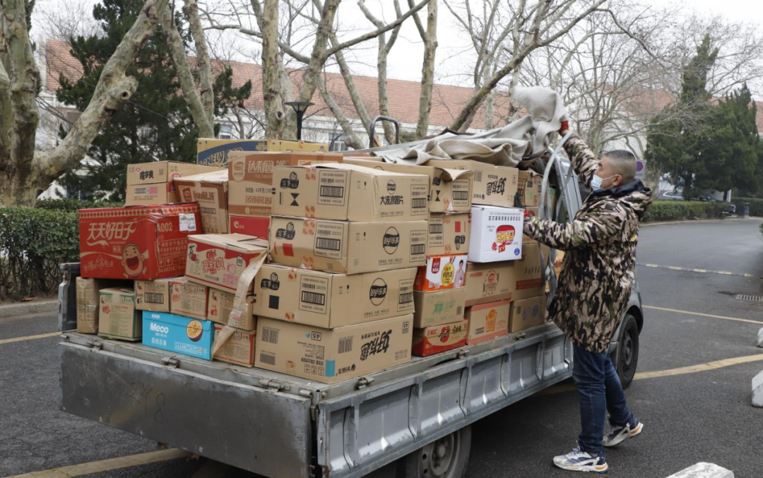 同舟共济，海大是家！