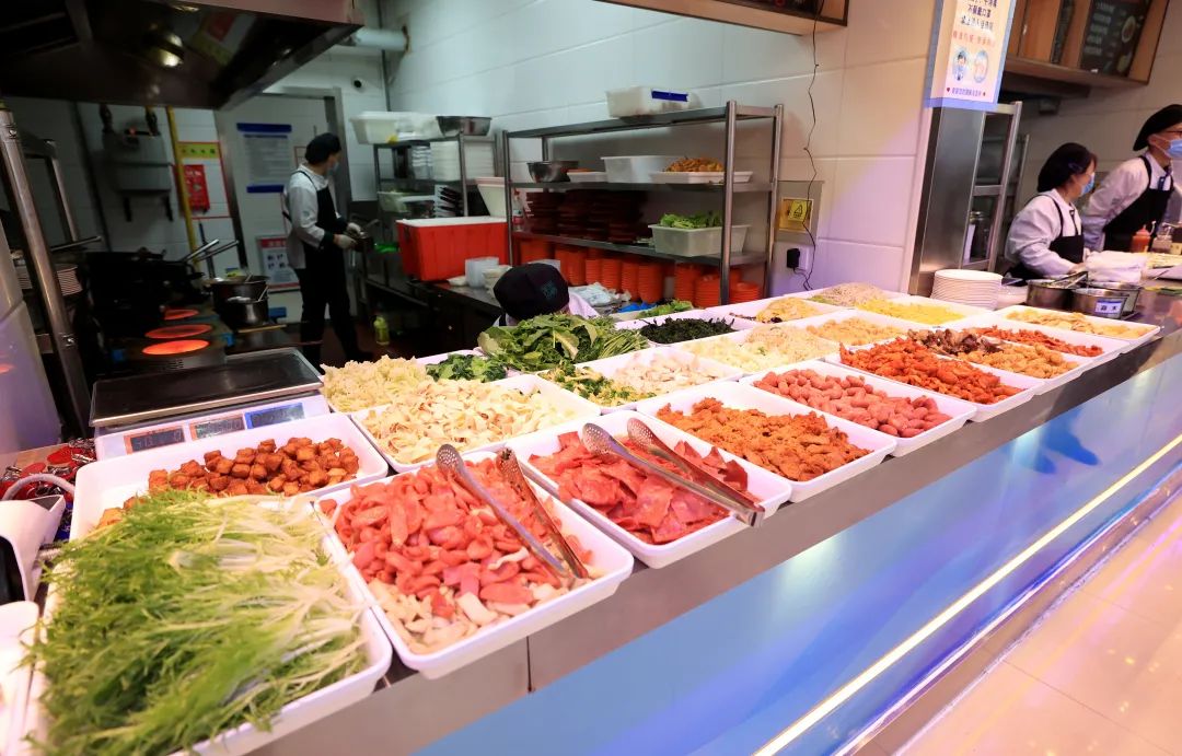 同舟共济，海大是家！